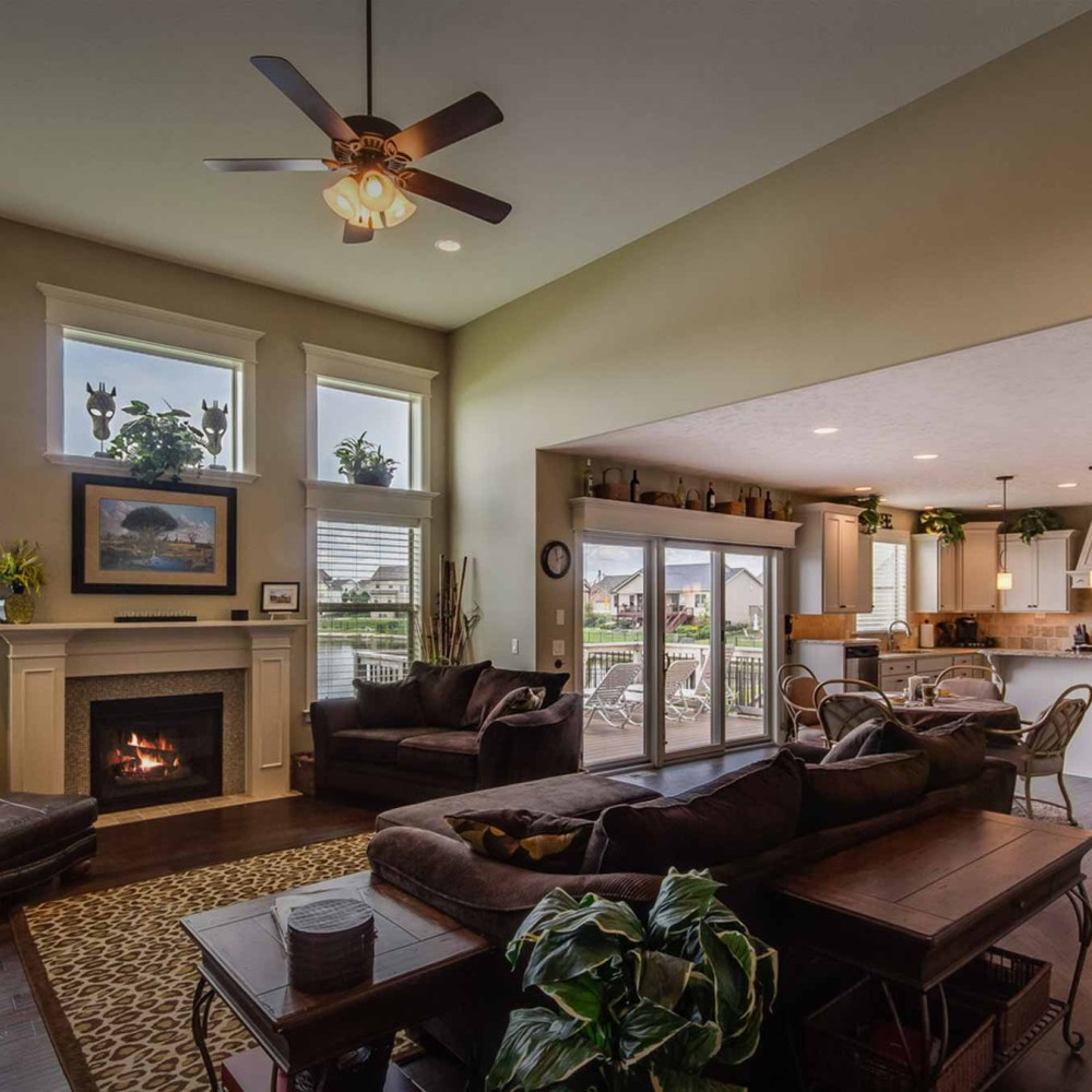 Construction Trunk Bay Companies // BloomingtonNormal, Illinois